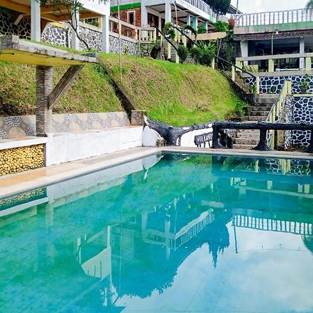 Villa Kampus Near Taman Safari Cisarua Puncak Redpartner Bogor Exterior foto