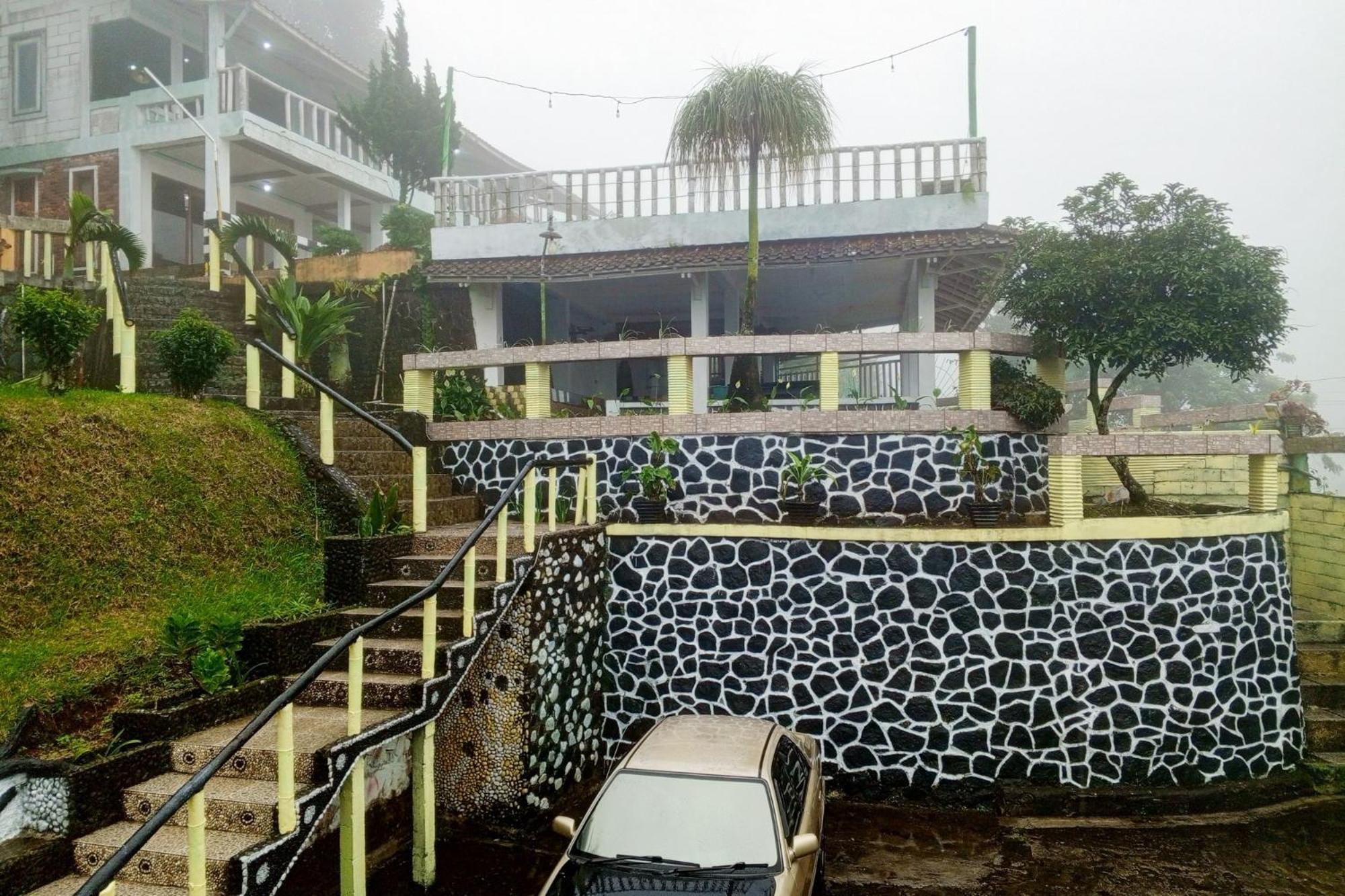 Villa Kampus Near Taman Safari Cisarua Puncak Redpartner Bogor Exterior foto